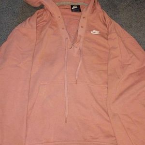 Nike pullover